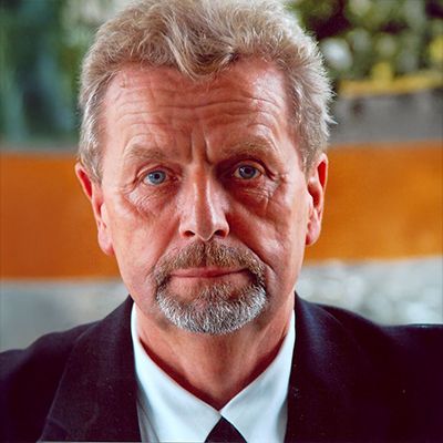 PROF. DR. GERHARD SCHWARTING